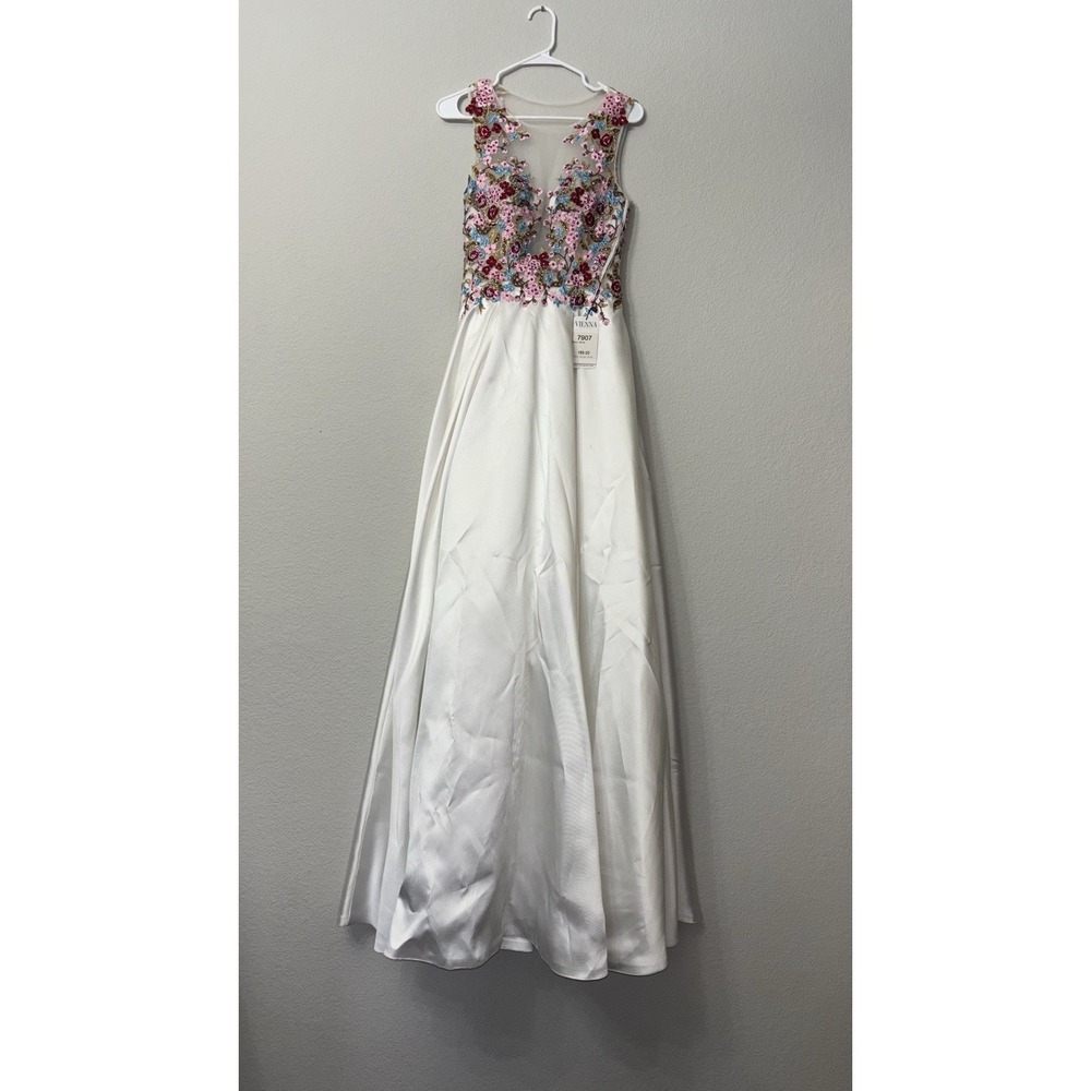 NWT Vienna Prom Dress White Satin Floral Embroidered Bodice Size 2 Style 7907